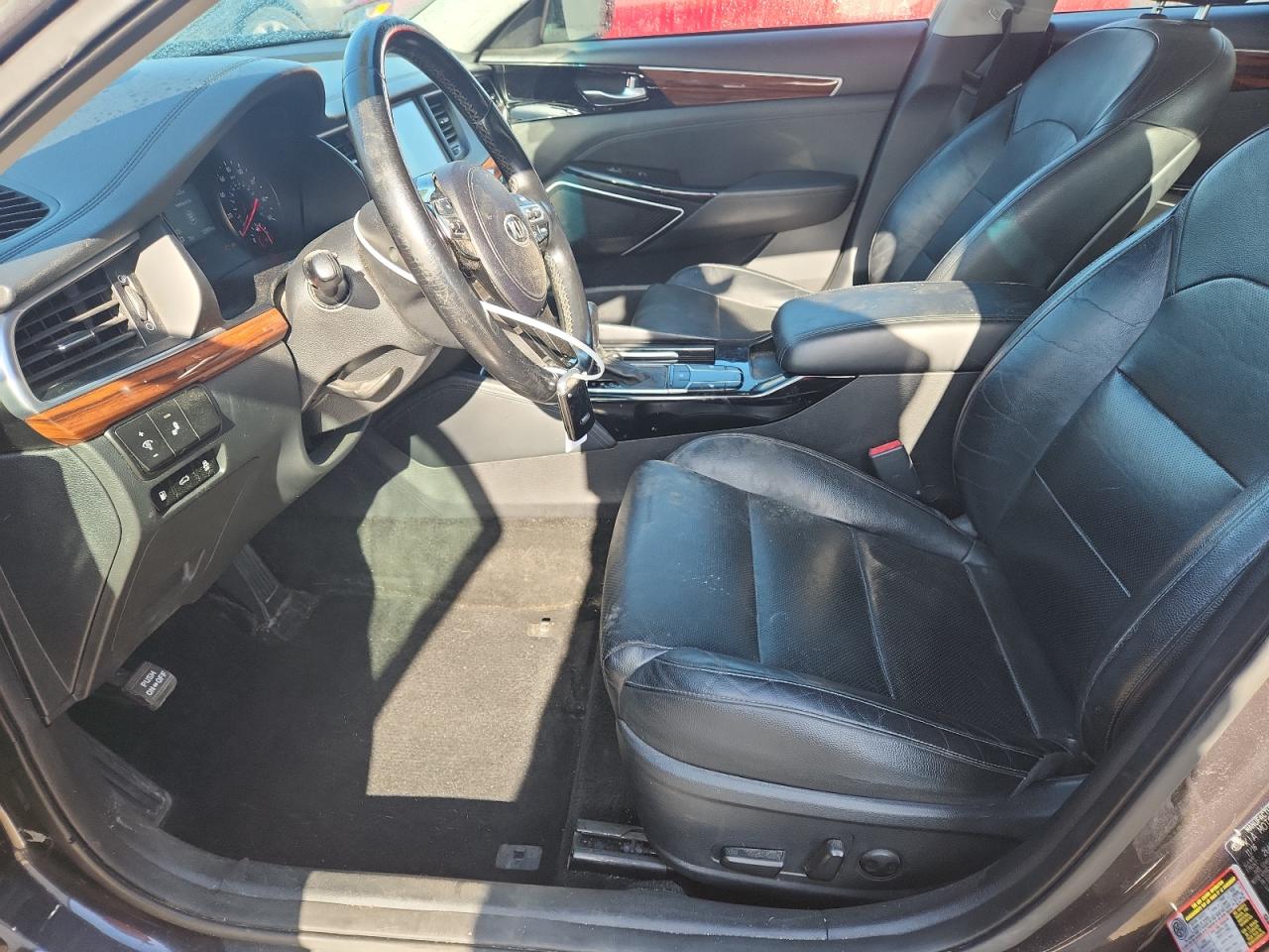 2017 Kia Cadenza Premium VIN: KNALC4J17H5051378 Lot: 61908115