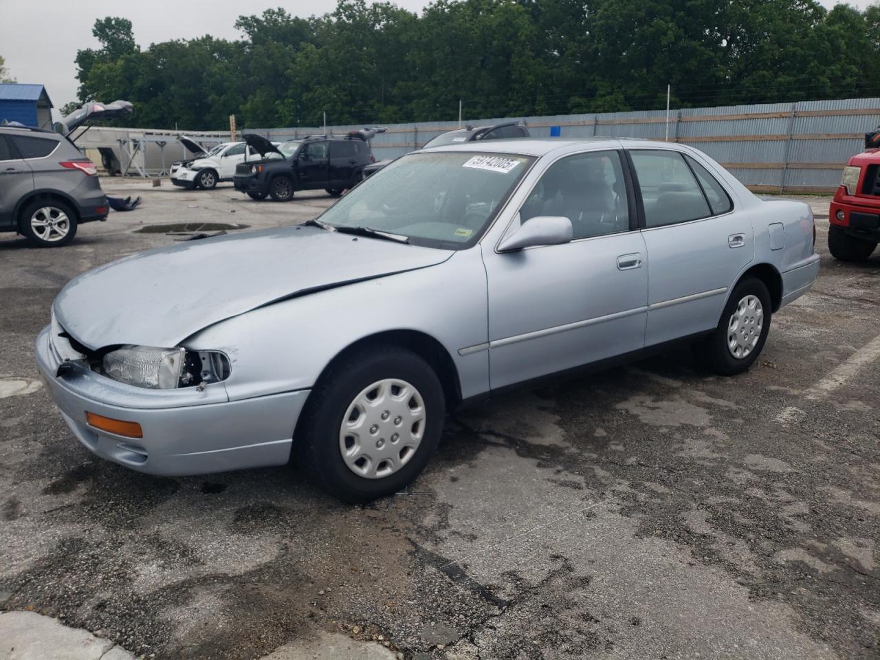 1996 Toyota Camry Dx en Venta en Rogersville, MO - Front End