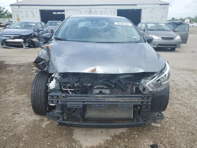  NISSAN VERSA 2024 Gray