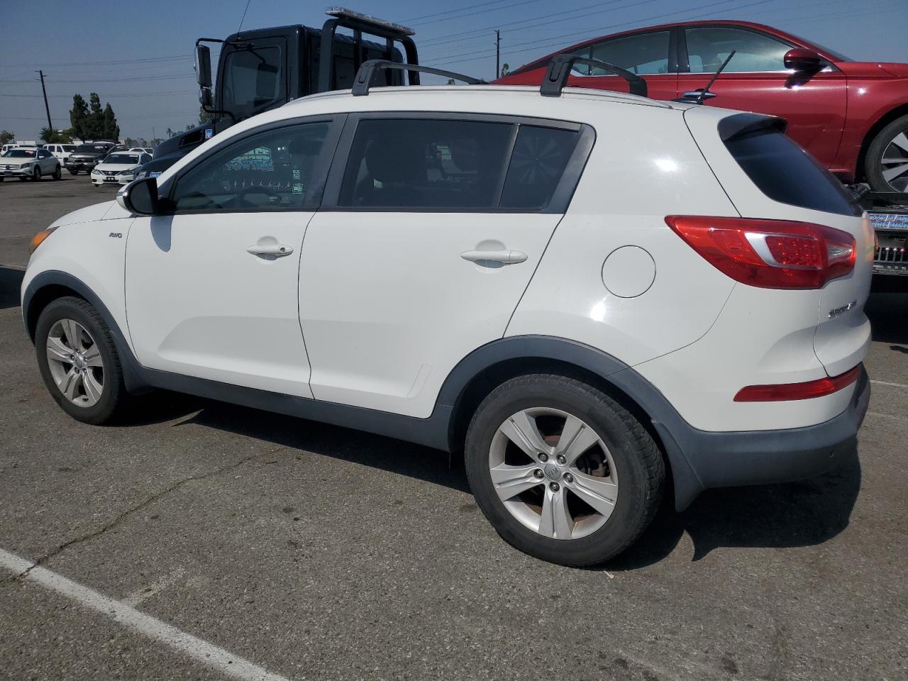 KIA SPORTAGE 2013 VIN KNDPBCA27D7402248 photo 2