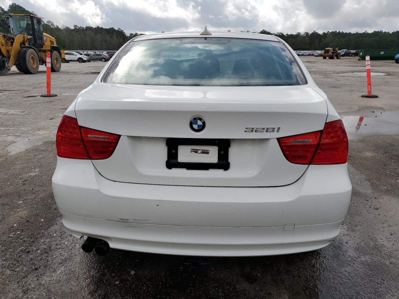 2011 BMW 328 Xi Sulev VIN: WBAPK5C57BA810667 Lot: 80201095