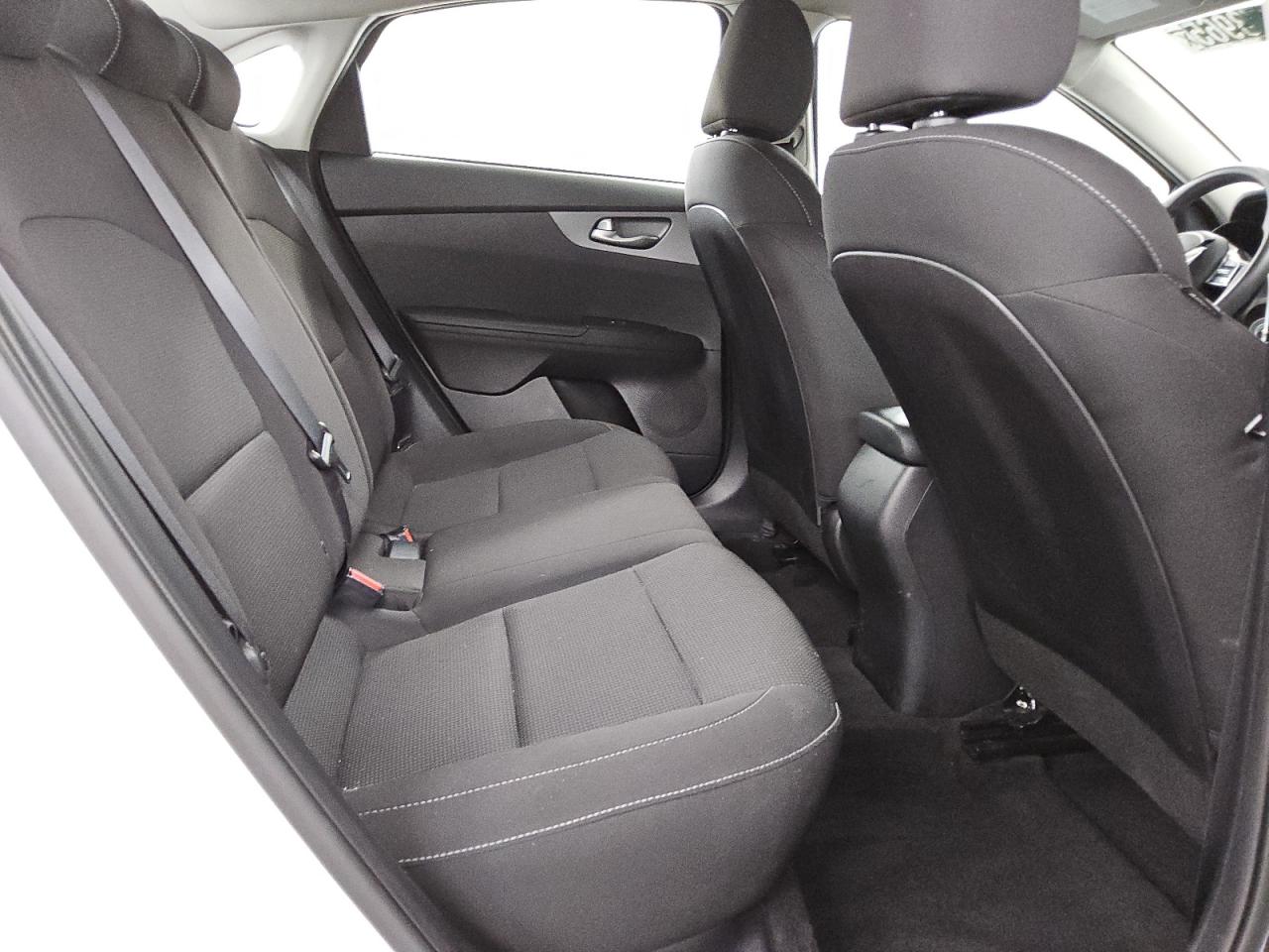 2021 Kia Forte Fe VIN: 3KPF24AD9ME365545 Lot: 61673965