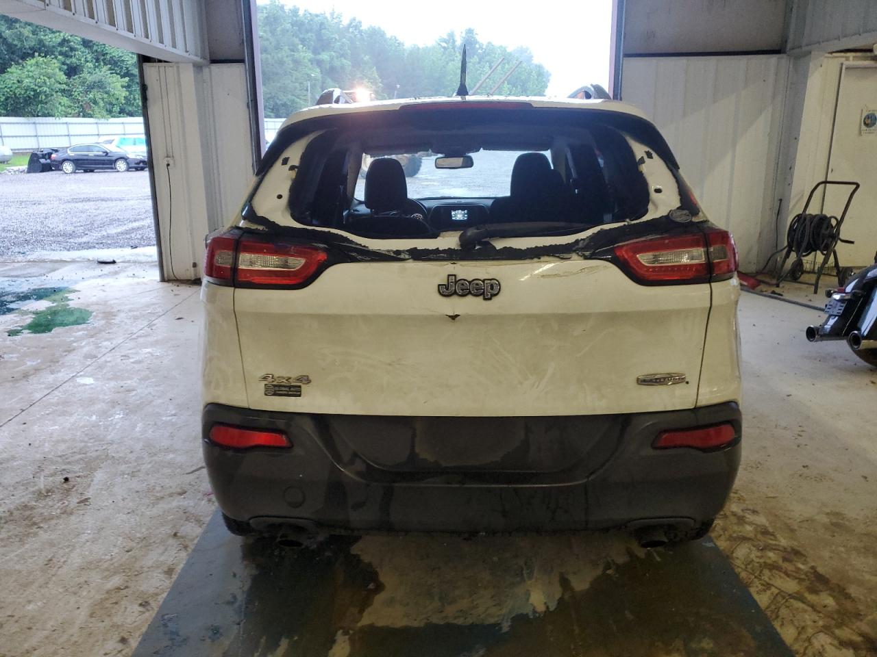 2014 Jeep Cherokee Latitude VIN: 1C4PJMCS4EW145546 Lot: 61670295
