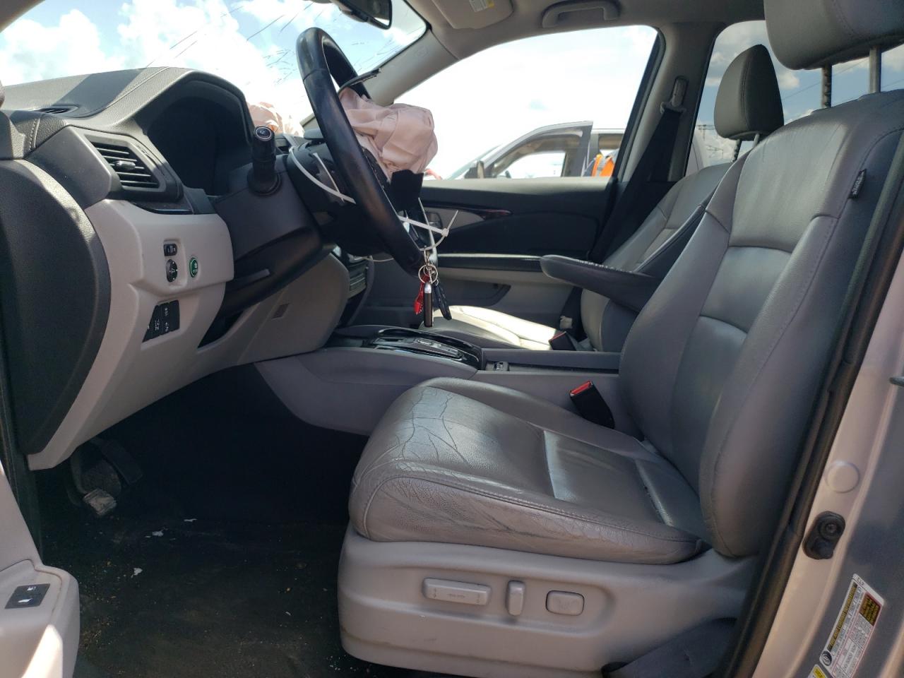 2016 Honda Pilot Touring VIN: 5FNYF6H95GB004452 Lot: 62515575