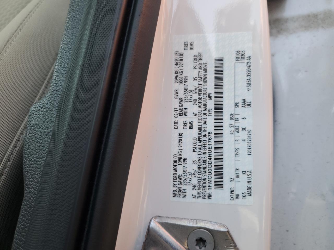 FORD ESCAPE 2017 VIN 1FMCU0GD4HUE17678 photo 13