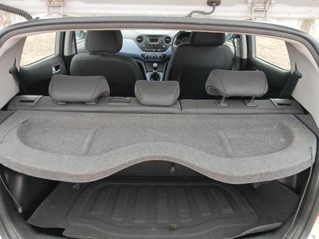 2016 HYUNDAI I10 PREMIU