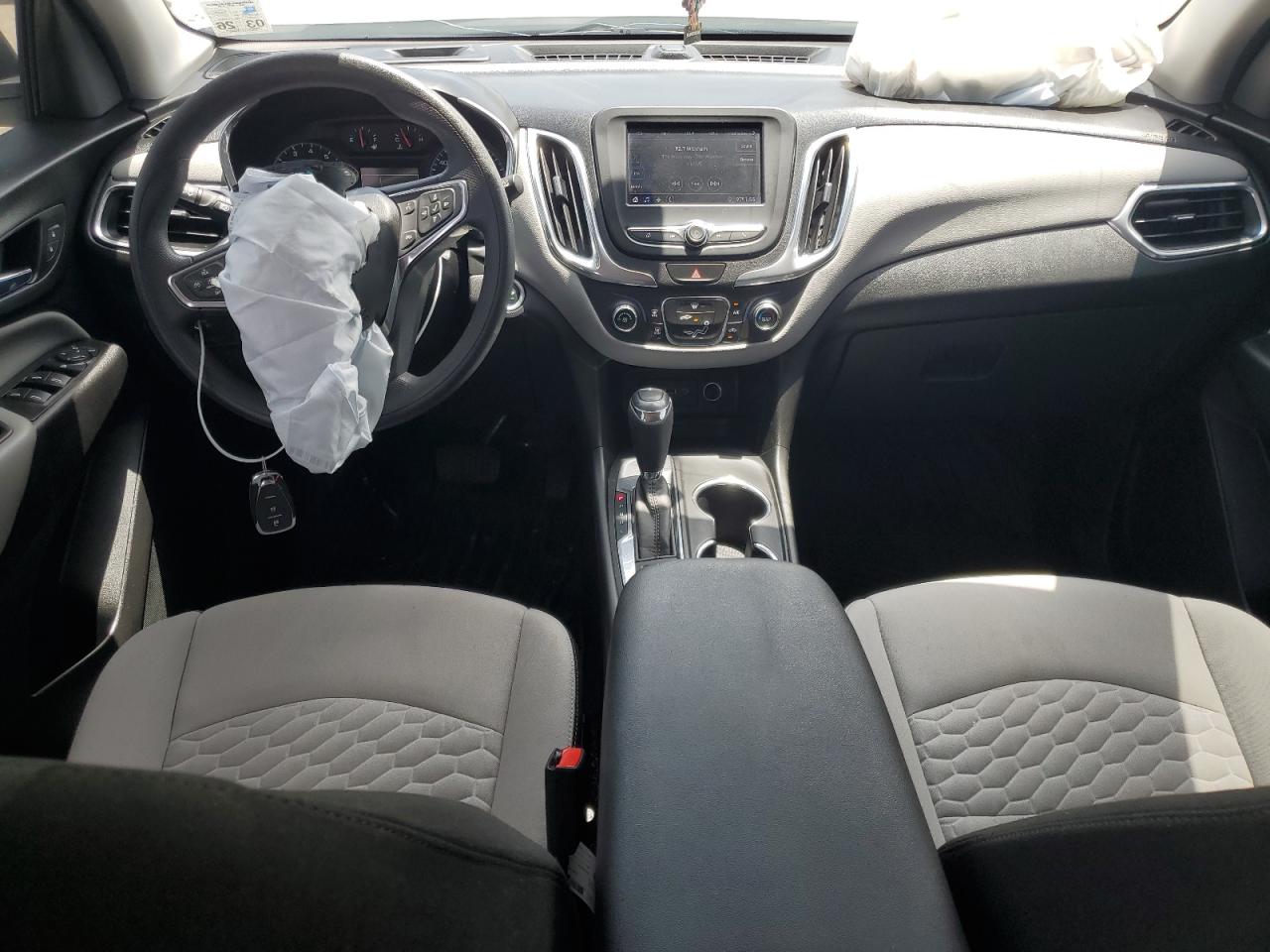 2020 Chevrolet Equinox Ls VIN: 3GNAXHEV3LS718827 Lot: 62937365