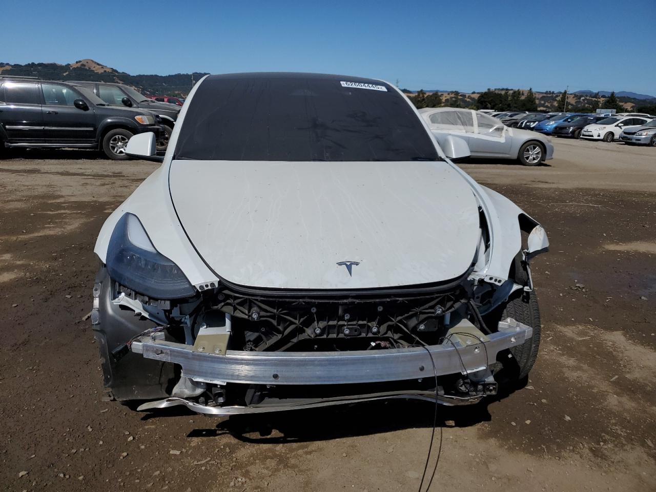TESLA MODEL Y 2024 VIN 7SAYGDEE5RF090807 фото 5