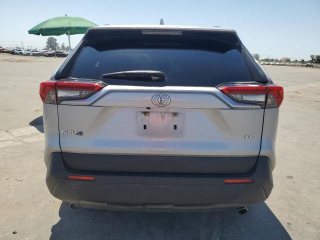  TOYOTA RAV4 2021 Srebrny