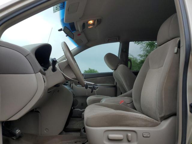 2010 TOYOTA SIENNA CE  
