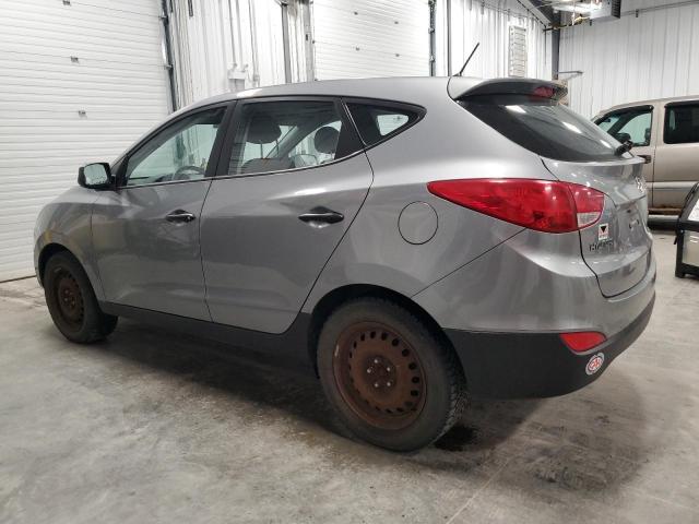 2010 HYUNDAI TUCSON GLS  