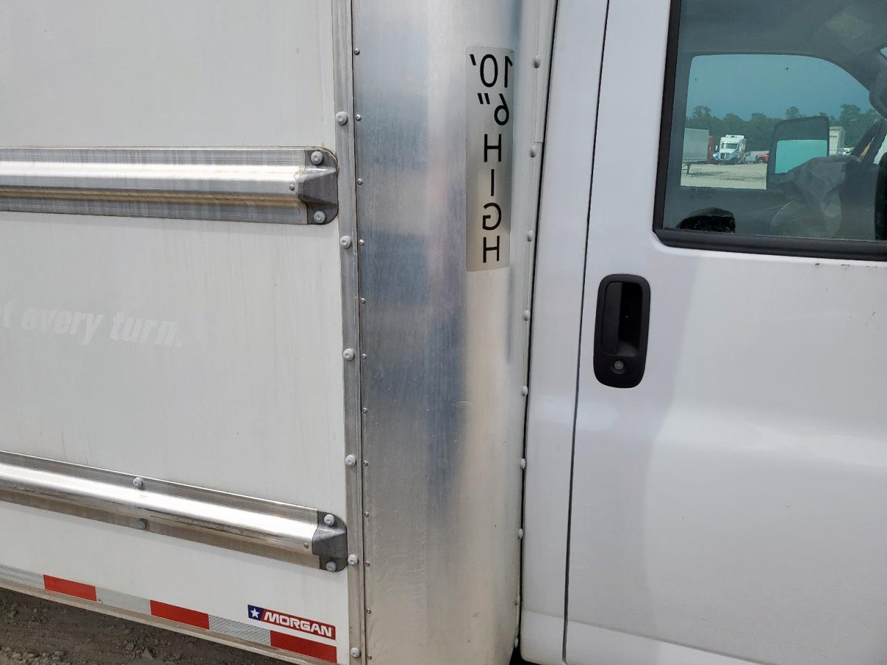 2022 GMC Savana Cutaway G3500 VIN: 7GZ37TC75NN005971 Lot: 65620885