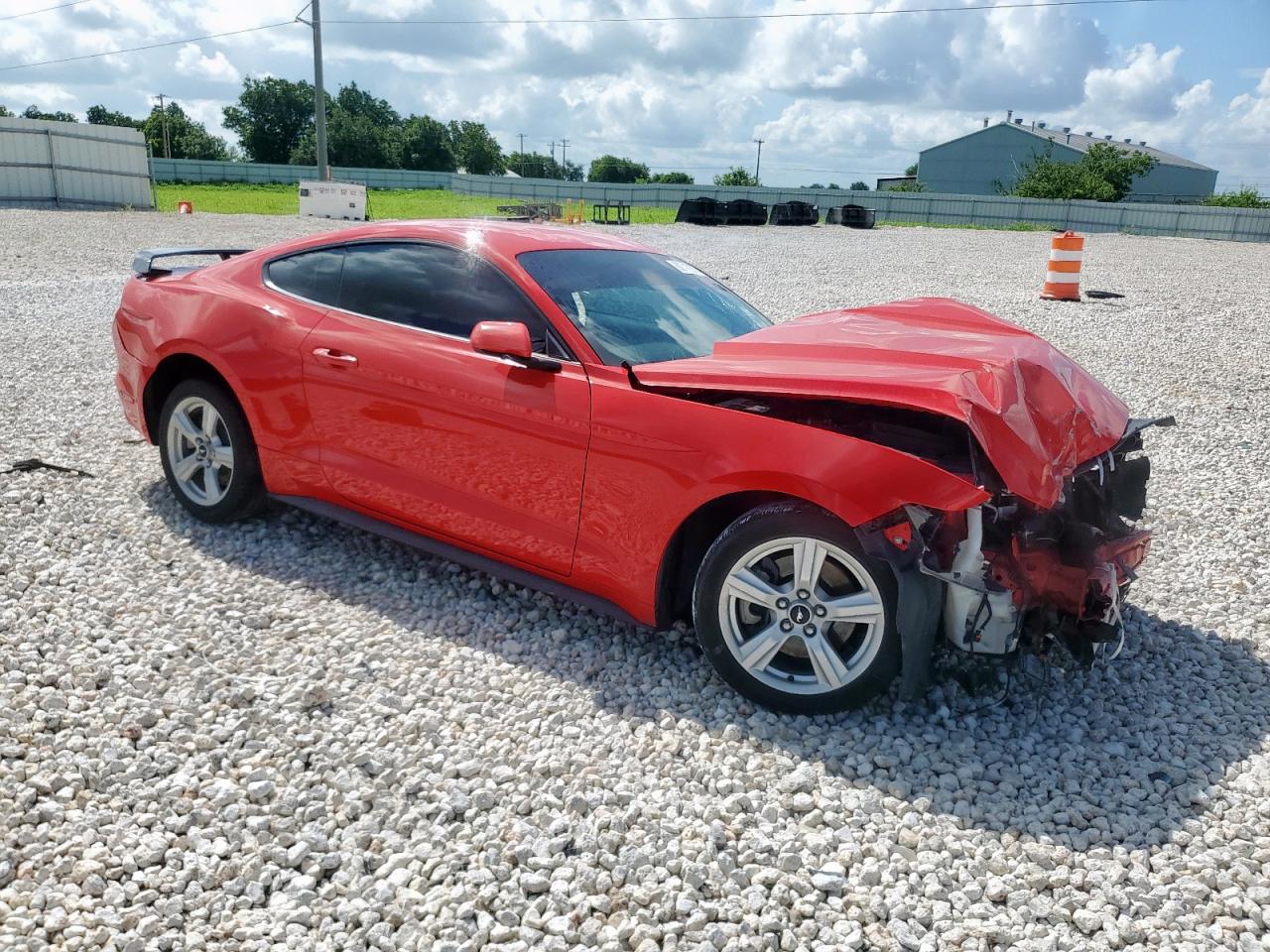 FORD ALL Models 2015 VIN 1FA6P8TH2F5422178 zdjęcie 4