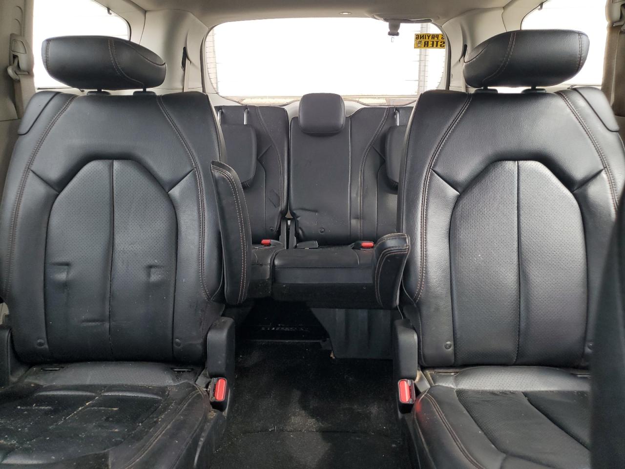 2019 Chrysler Pacifica Touring L VIN: 2C4RC1BG2KR650553 Lot: 62995955