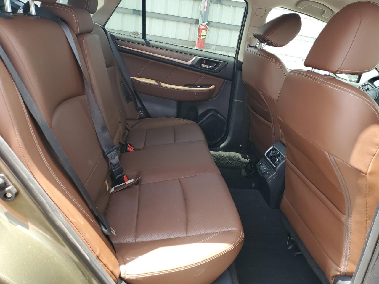 2019 Subaru Outback Touring VIN: 4S4BSATC4K3348296 Lot: 63071615