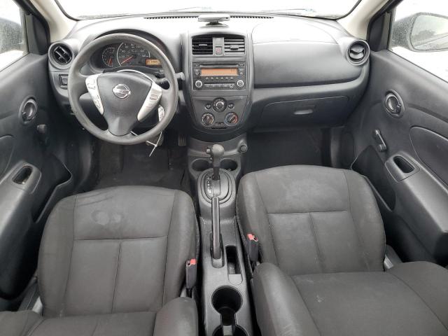  NISSAN VERSA 2017 Granatowy