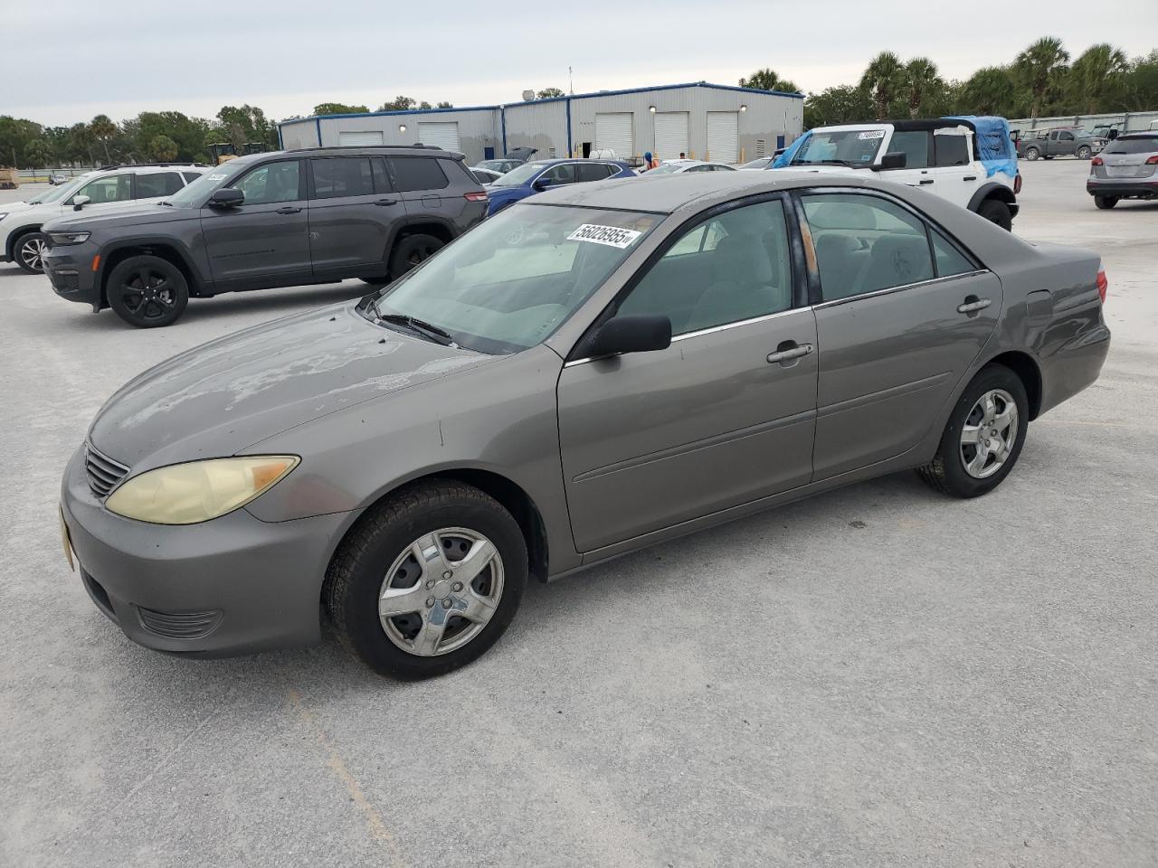 2006 Toyota Camry Le for Sale in Fort Pierce, FL - Side