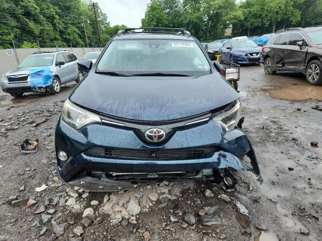  TOYOTA RAV4 2018 Синий