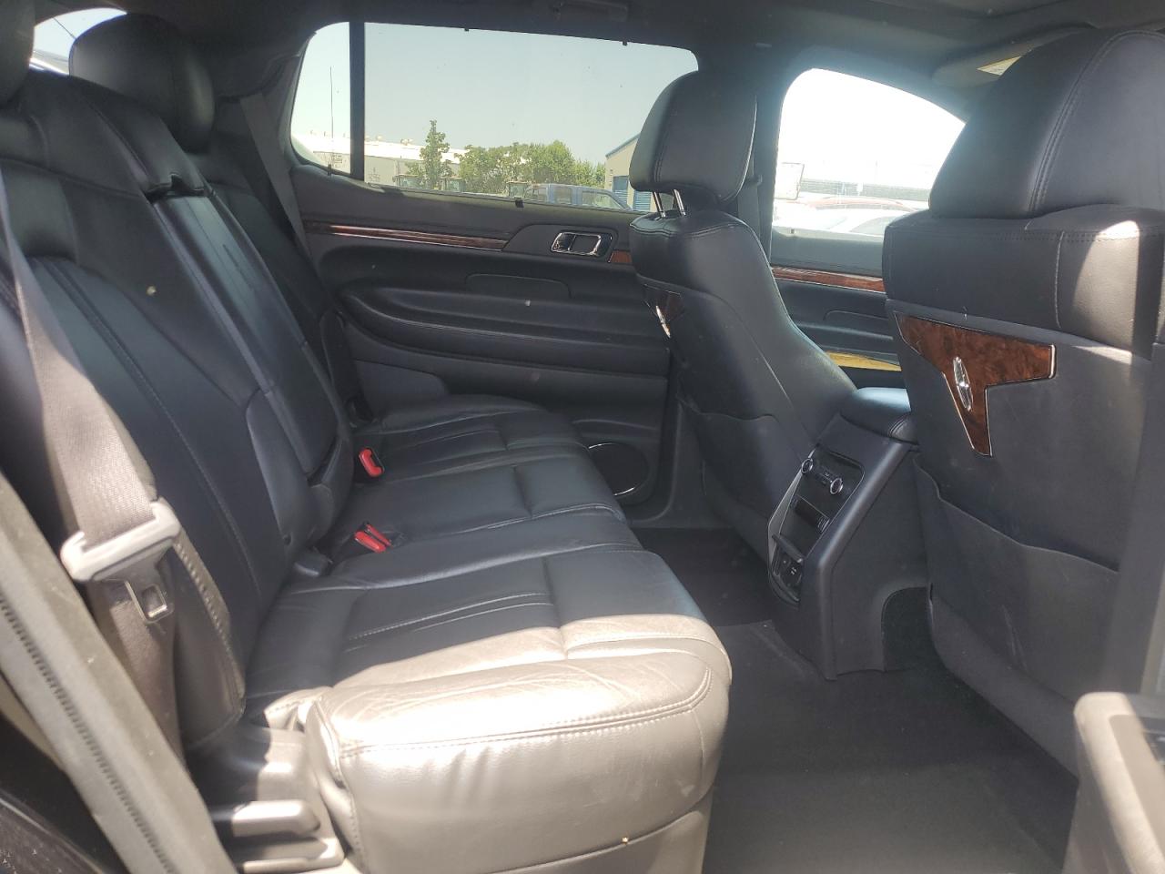 2016 Lincoln Mkt VIN: 2LMHJ5NK7GBL00232 Lot: 59822385