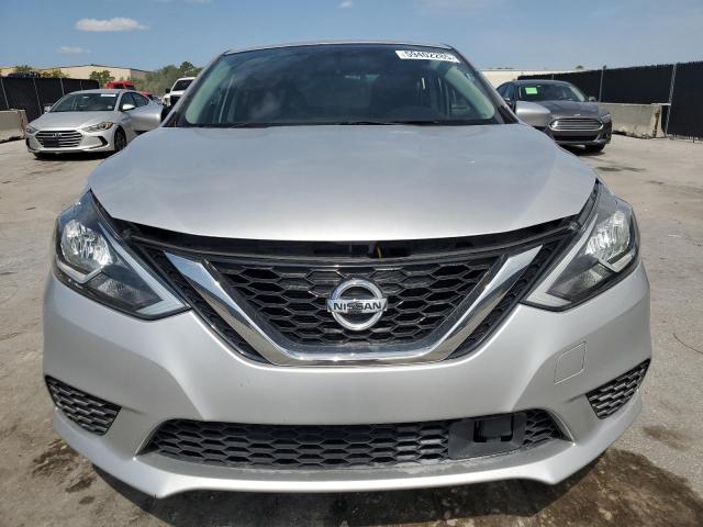  NISSAN SENTRA 2019 Srebrny