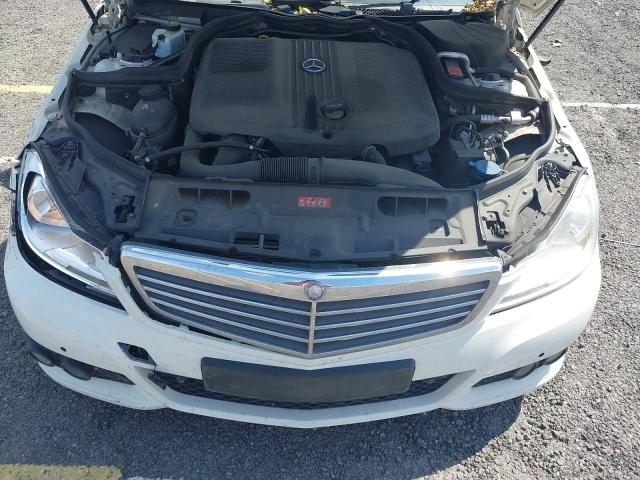 2012 MERCEDES BENZ C220 SE CD