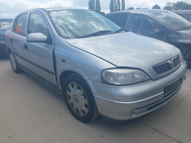 2002 VAUXHALL ASTRA LS 1