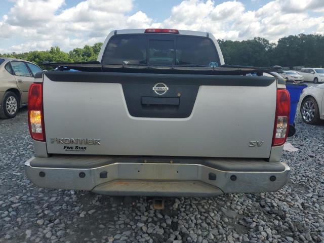 Pickups NISSAN FRONTIER 2016 Srebrny