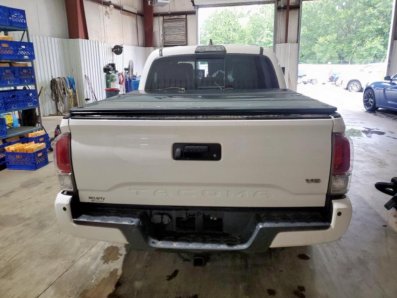  TOYOTA TACOMA 2018 White