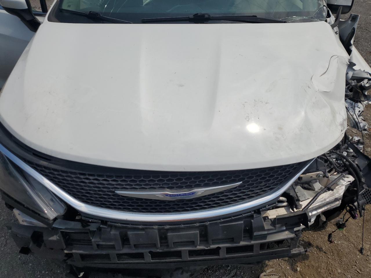 2020 Chrysler Voyager Lxi VIN: 2C4RC1DG3LR265663 Lot: 62541095