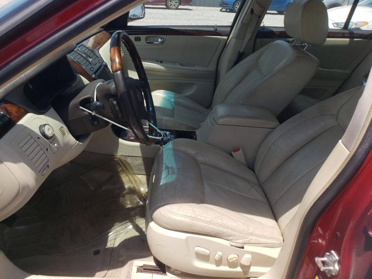 2008 Cadillac Dts VIN: 1G6KD57928U143909 Lot: 62325885