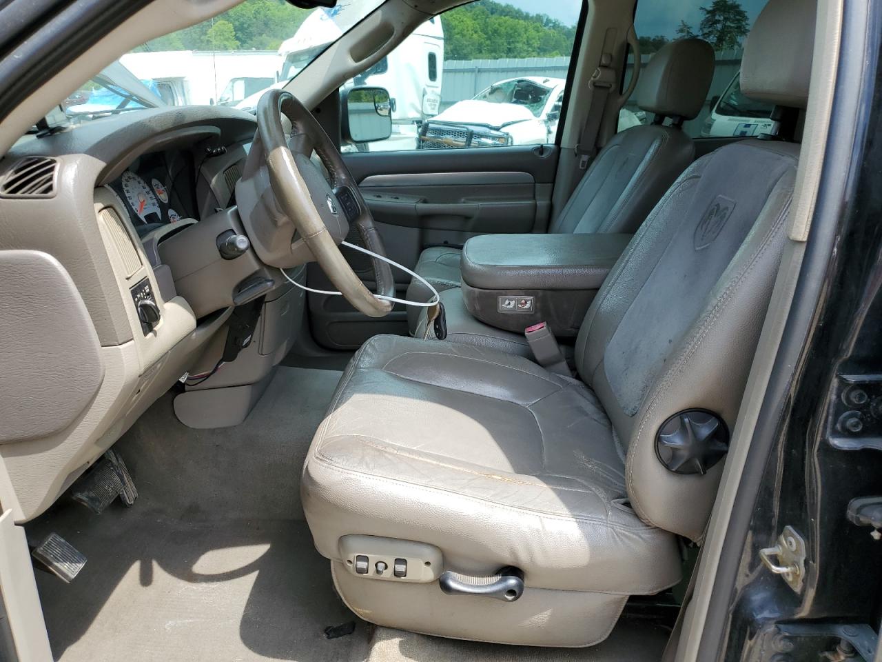 2004 Dodge Ram 2500 St VIN: 3D7KA28C84G267393 Lot: 62262405