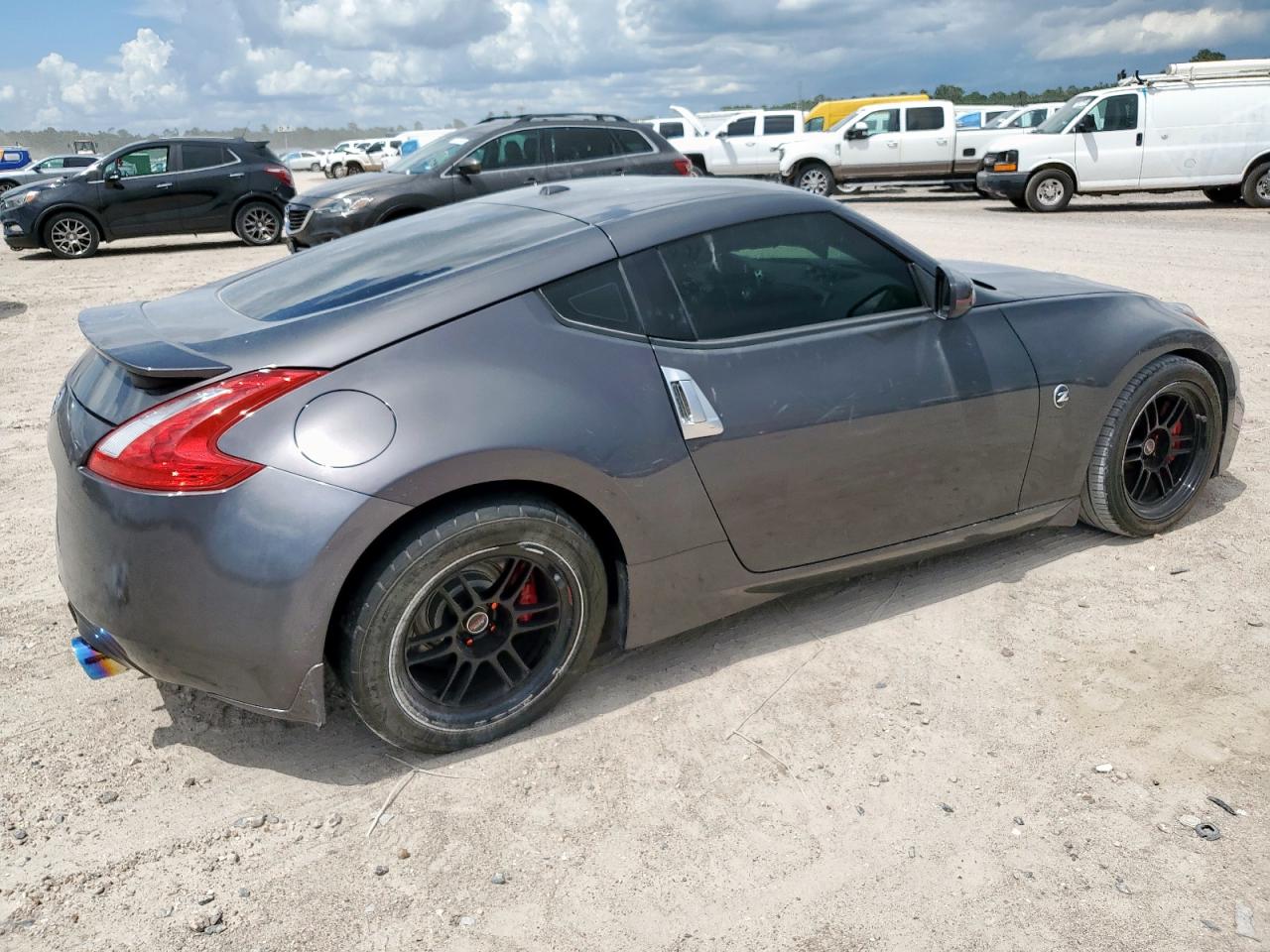 jn1az4eh2am502165 JN1AZ4EH2AM502165 2010 Nissan 370Z
