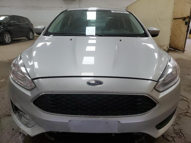 FORD FOCUS 2018 Srebrny