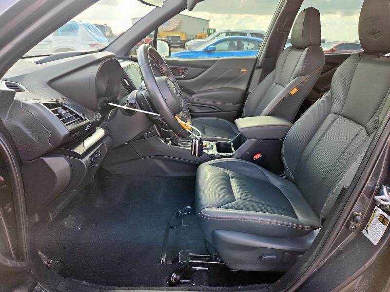  SUBARU FORESTER 2024 Угольный