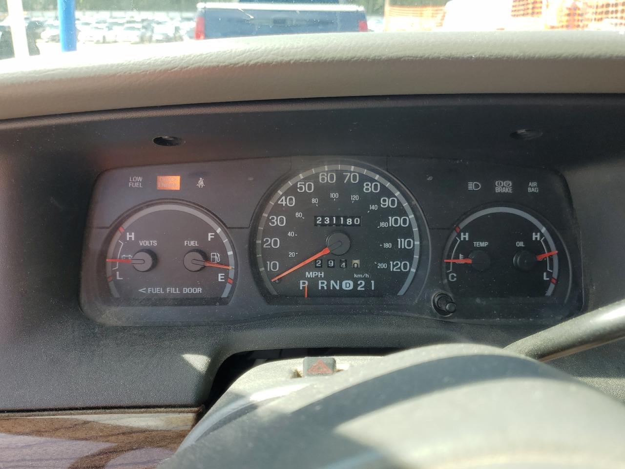 2004 Ford Crown Victoria Lx VIN: 2FAFP74W74X184492 Lot: 60436315