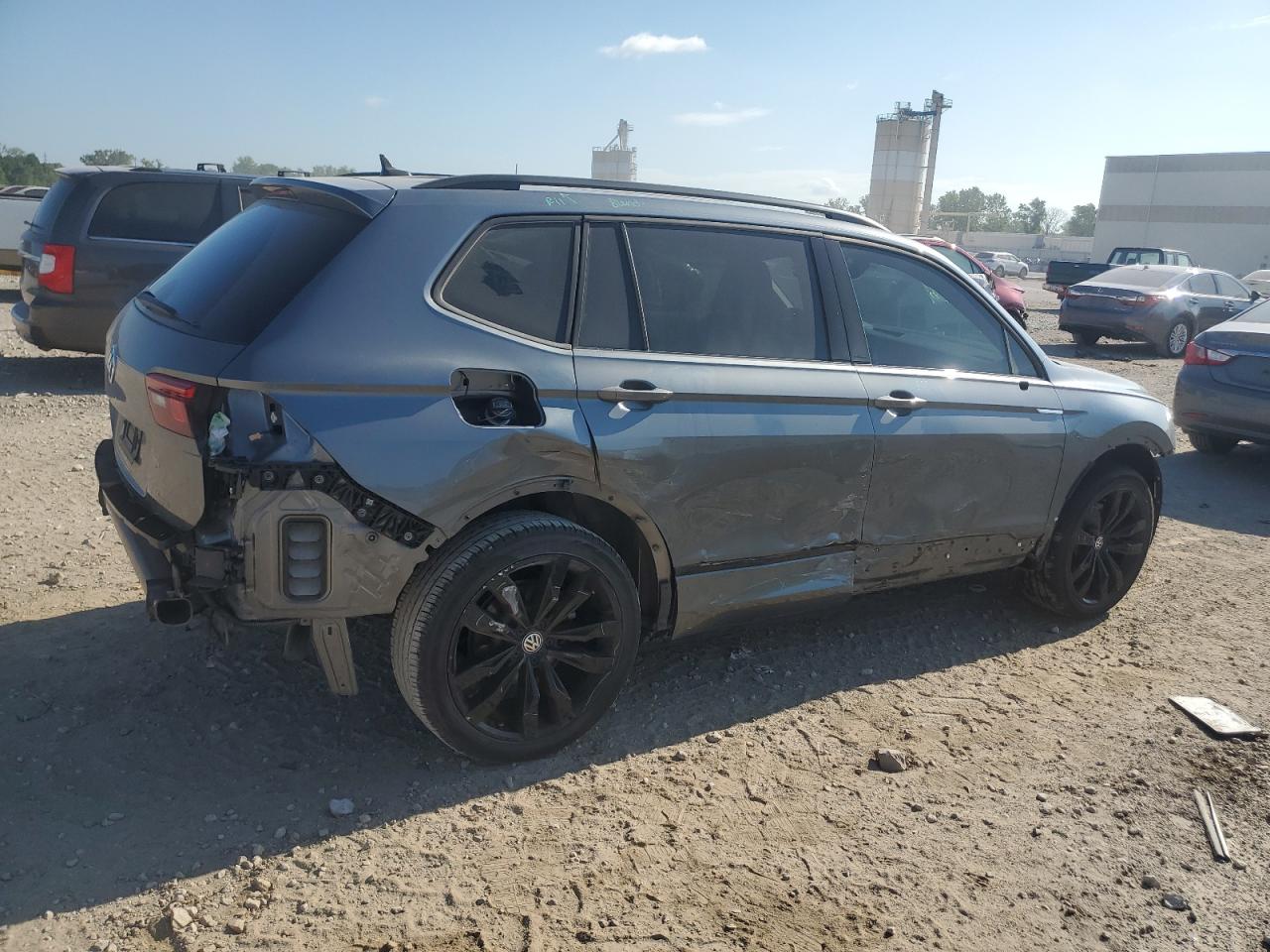VOLKSWAGEN TIGUAN 2021 VIN 3VV3B7AX5MM078208 фото 3