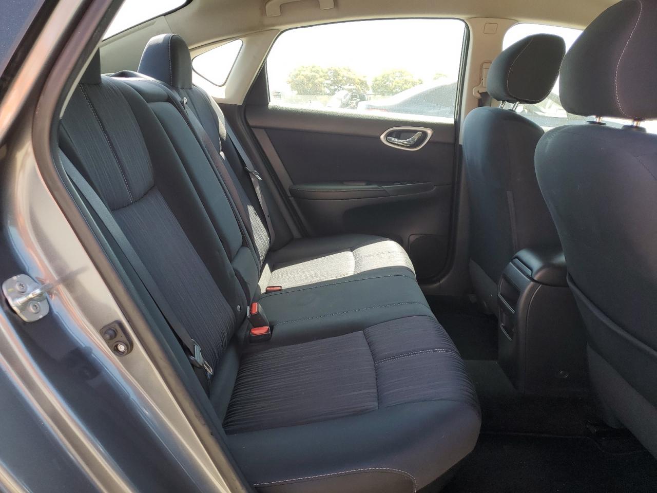 2016 Nissan Sentra S VIN: 3N1AB7AP1GL650412 Lot: 62941675