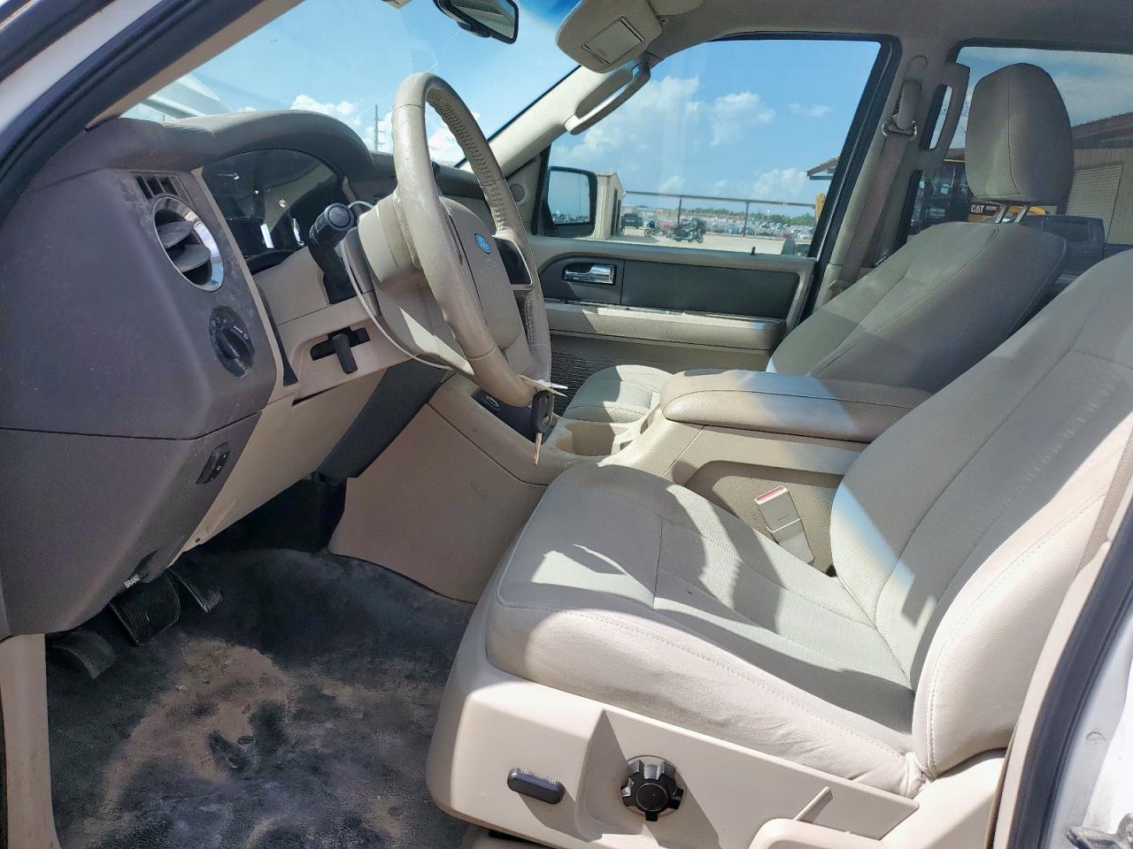 2010 Ford Expedition El Xlt VIN: 1FMJK1G55AEA47692 Lot: 61748445