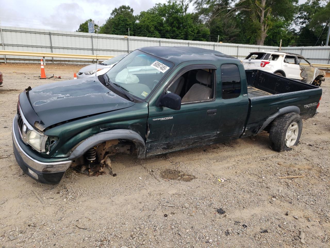 2001 Toyota Tacoma Xtracab იყიდება Chatham-ში, VA - Side