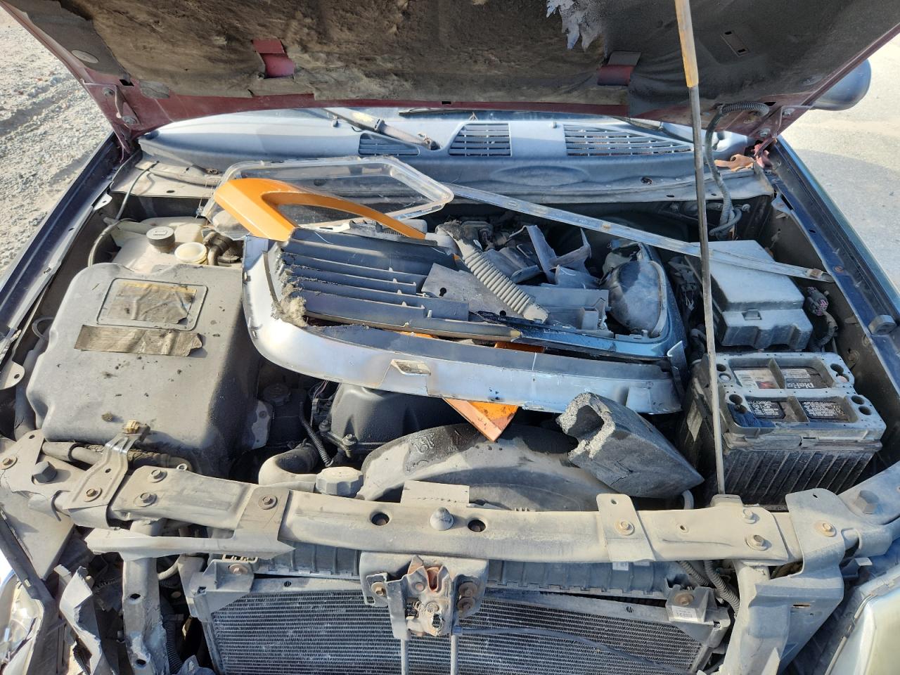 2004 GMC Envoy VIN: 1GKDS13S442206208 Lot: 62674025