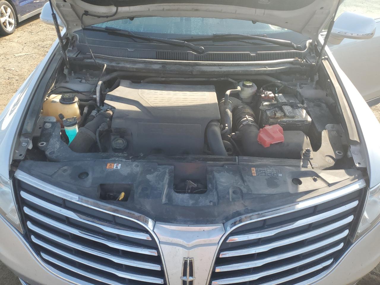 2019 Lincoln Mkt VIN: 2LMHJ5AT0KBL02749 Lot: 61937615