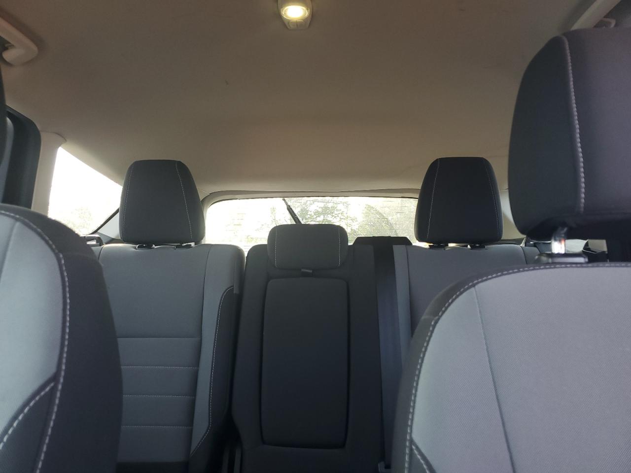 FORD ESCAPE 2016 VIN 1FMCU9G94GUC54299 photo 10