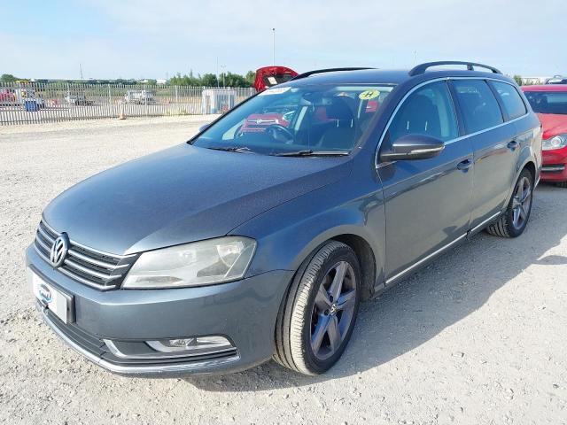 VOLKSWAGEN PASSAT SE 2011