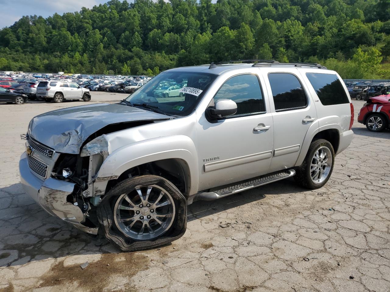 2013 Chevrolet Tahoe K1500 Lt for Sale in Hurricane, WV - Front End