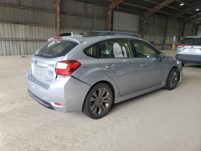  SUBARU IMPREZA 2016 Серебристый