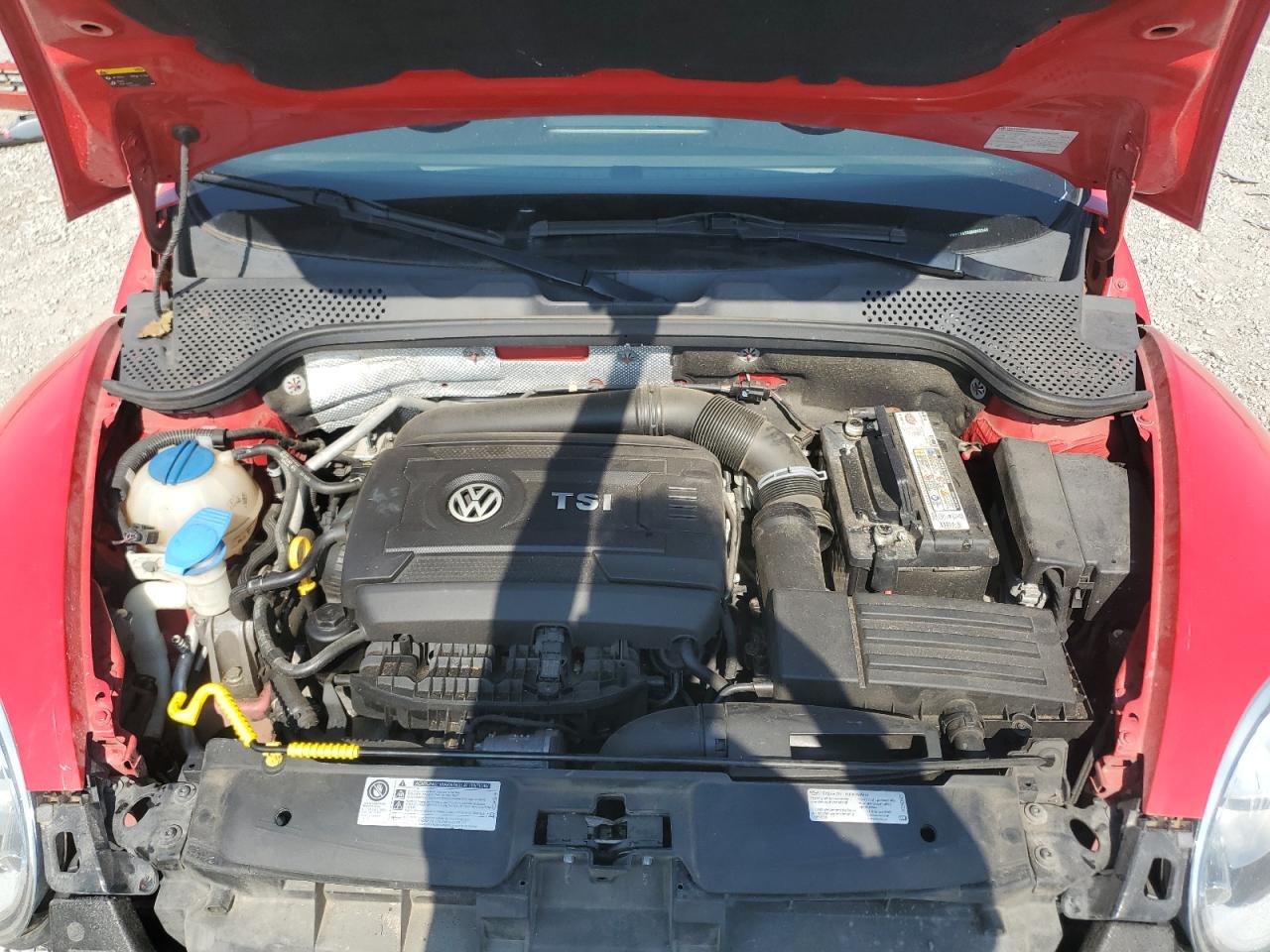 2016 Volkswagen Beetle 1.8T VIN: 3VWF17AT3GM602243 Lot: 62586095
