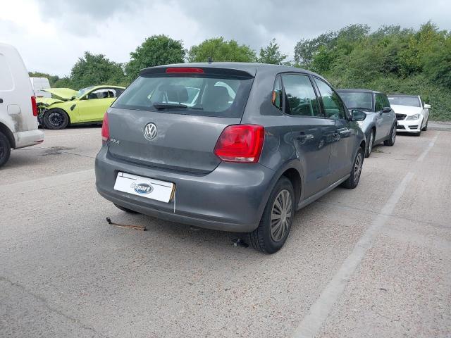 2010 VOLKSWAGEN POLO S 60