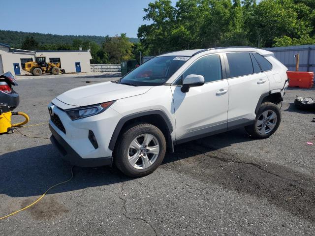 TOYOTA RAV4 XLE 2021