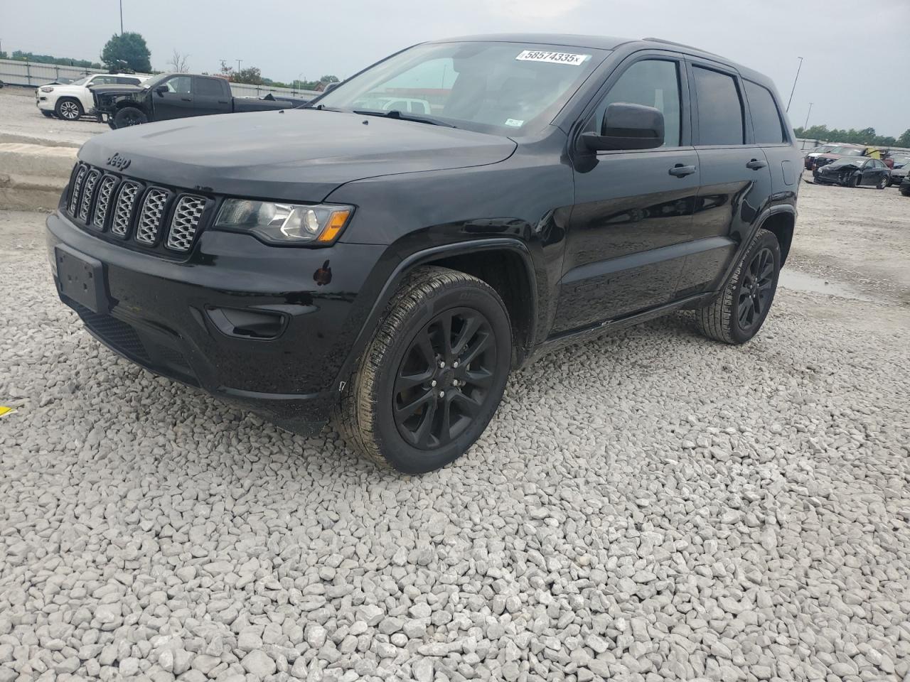 2019 Jeep Grand Cherokee Laredo for Sale in Cahokia Heights, IL - Hail