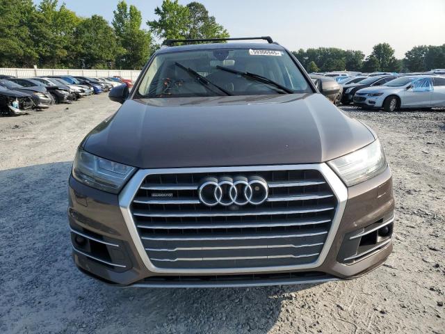 Parquets AUDI Q7 2017 Brązowy